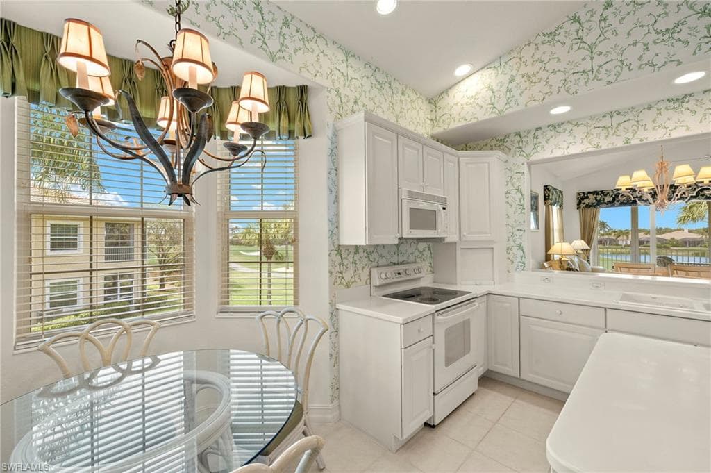 6035 Trophy DR # 103, NAPLES FL 34110-14