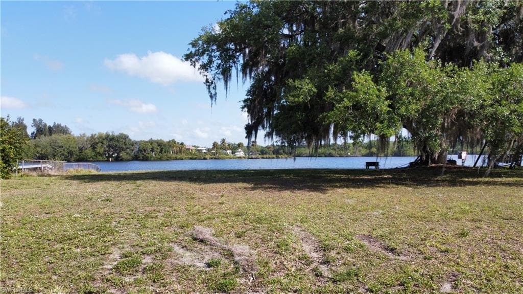 1091 Labelle Vista DR, FORT MYERS FL 33905-8