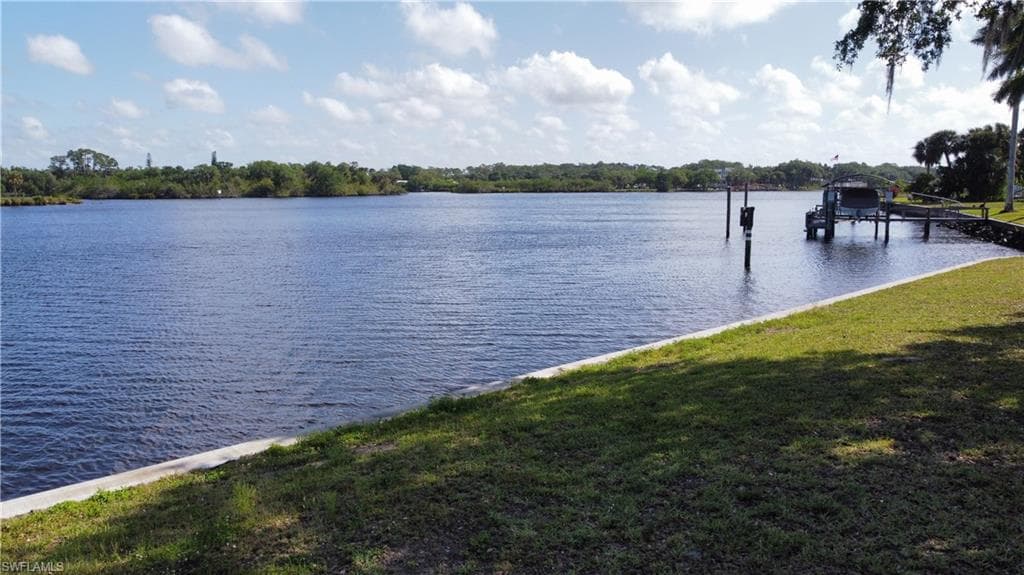 1091 Labelle Vista DR, FORT MYERS FL 33905-3