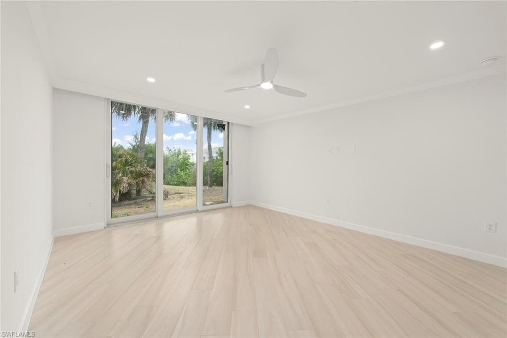 200 Periwinkle WAY # 111, SANIBEL FL 33957-23