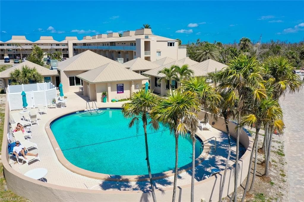 200 Periwinkle WAY # 111, SANIBEL FL 33957-40