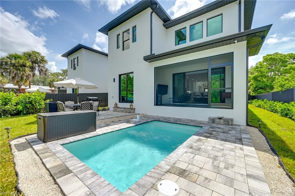 3400 Canal ST, NAPLES FL 34112-2
