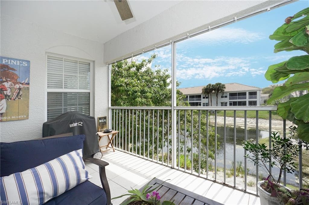 6910 Satinleaf RD N # 204, NAPLES FL 34109-9