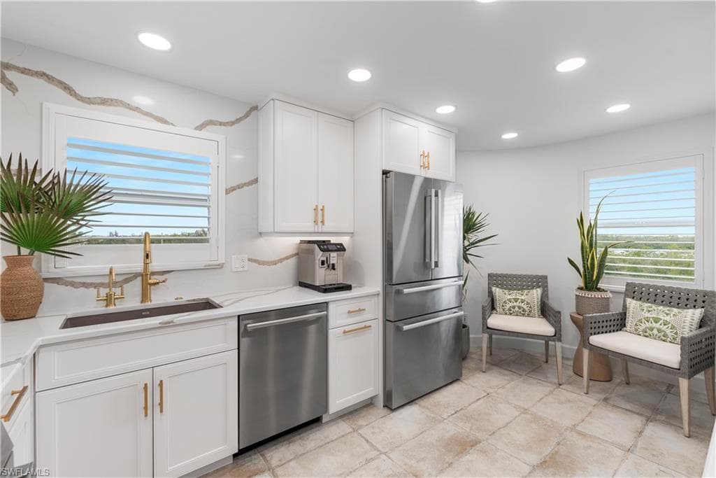 12945 Vanderbilt DR # 409, NAPLES FL 34110-11