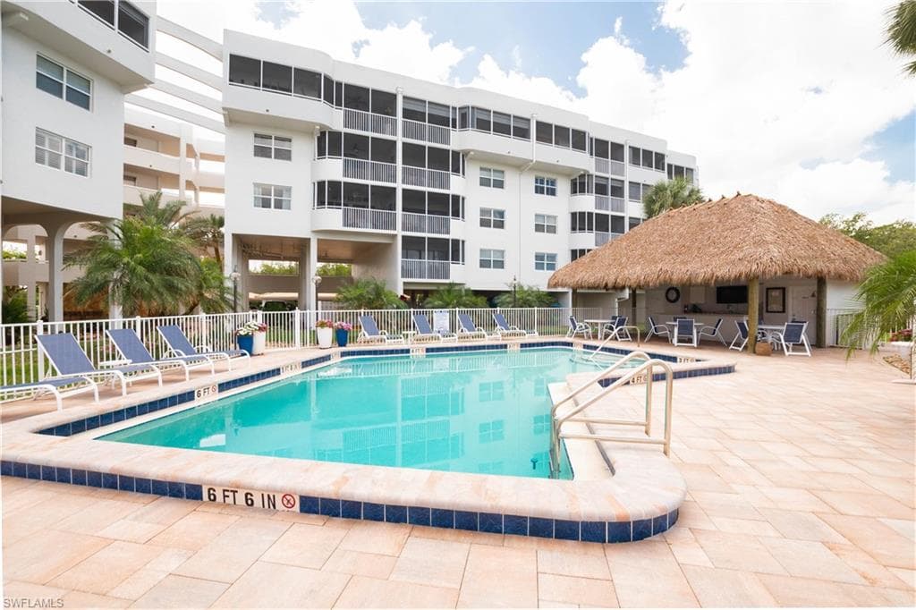 12945 Vanderbilt DR # 409, NAPLES FL 34110-35