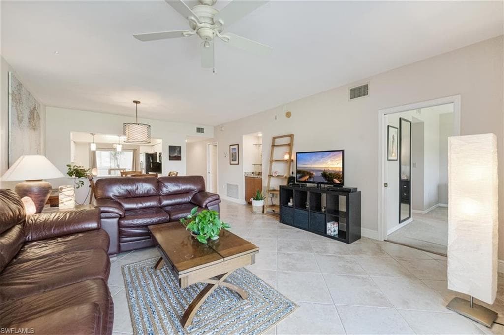 6025 Chardonnay LN # 103, NAPLES FL 34119-12