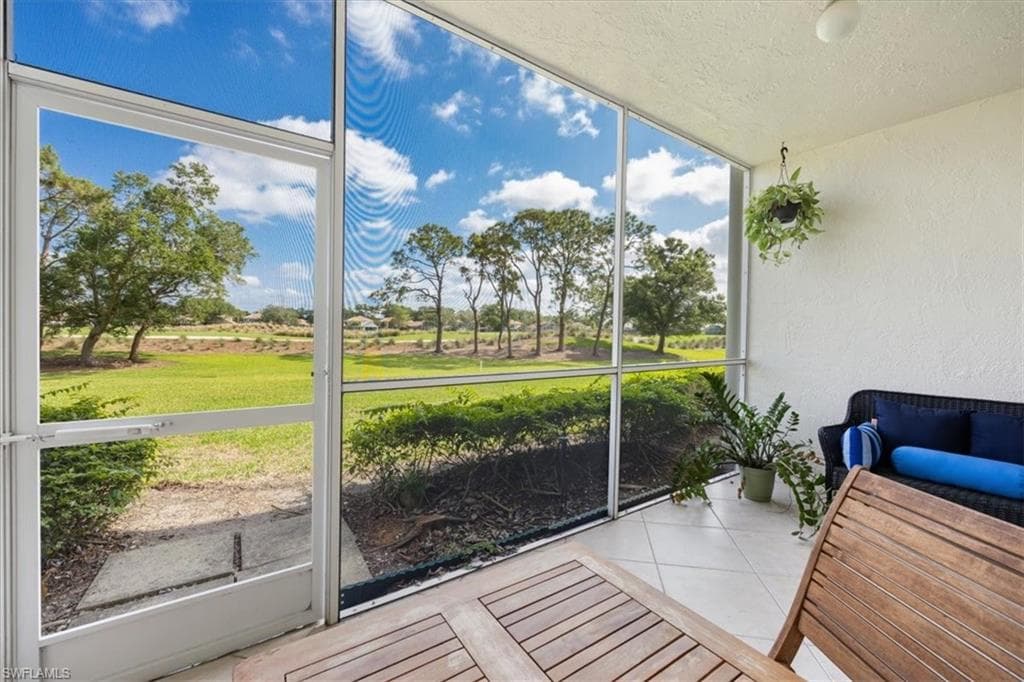 6025 Chardonnay LN # 103, NAPLES FL 34119-35