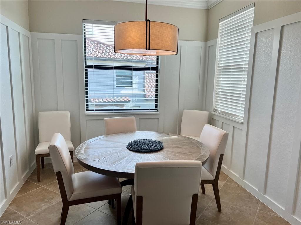 9484 Casoria CT # 202, NAPLES FL 34113-11