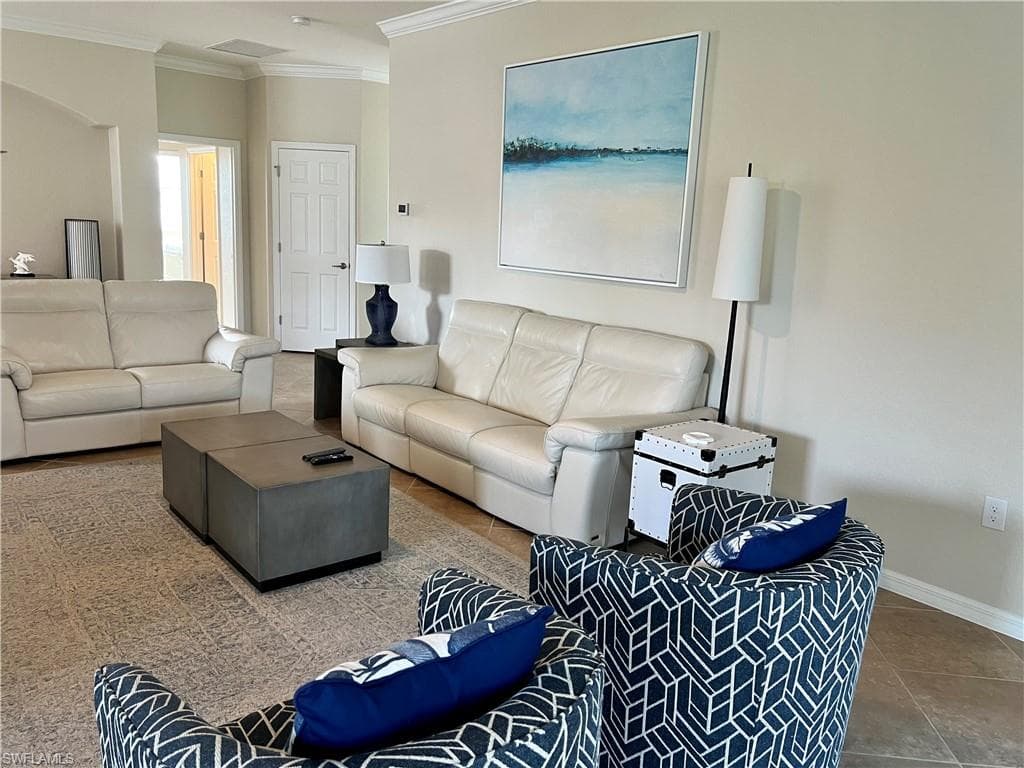 9484 Casoria CT # 202, NAPLES FL 34113-14