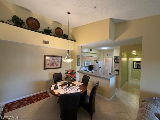 1190 Reserve WAY # 302, NAPLES FL 34105-16
