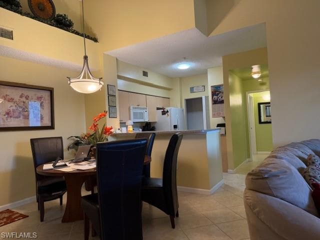 1190 Reserve WAY # 302, NAPLES FL 34105-14