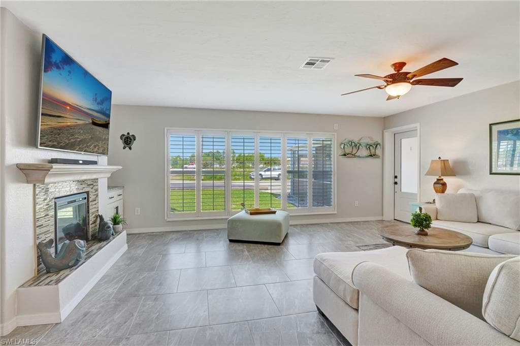 1230 Betmar BLVD, NORTH FORT MYERS FL 33903-5