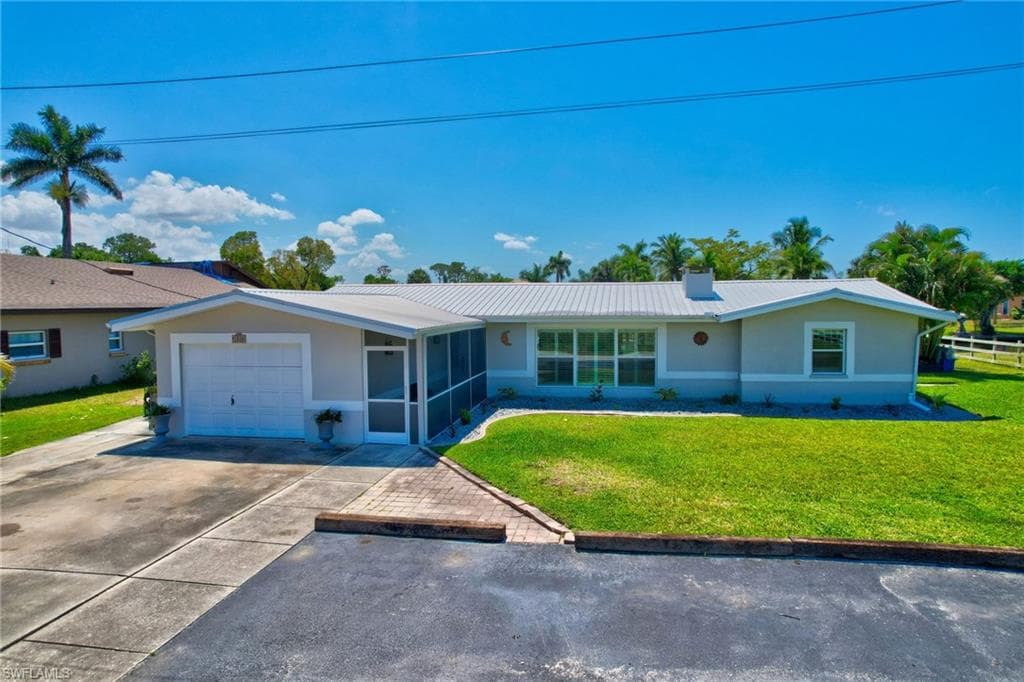 1230 Betmar BLVD, NORTH FORT MYERS FL 33903-40