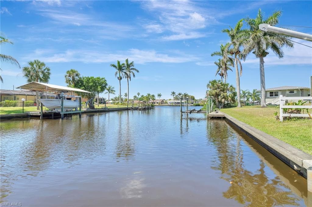 1230 Betmar BLVD, NORTH FORT MYERS FL 33903-36