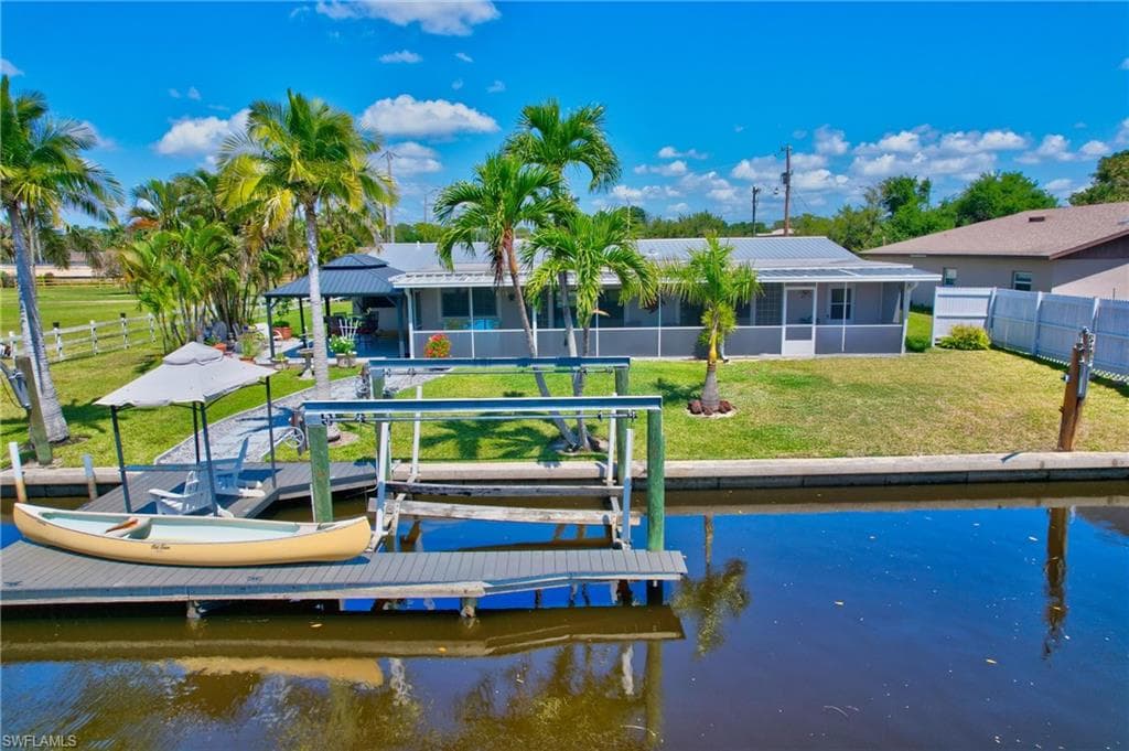 1230 Betmar BLVD, NORTH FORT MYERS FL 33903-38