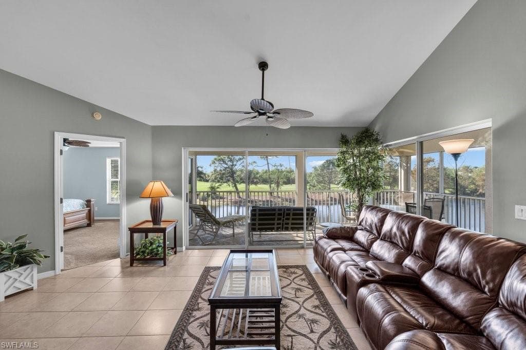 8251 Grand Palm DR # 3, ESTERO FL 33967-22