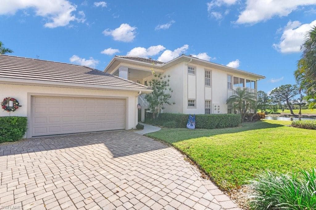 8251 Grand Palm DR # 3, ESTERO FL 33967-1