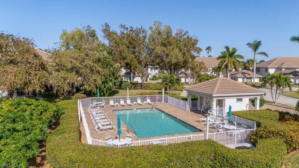 8251 Grand Palm DR # 3, ESTERO FL 33967-4