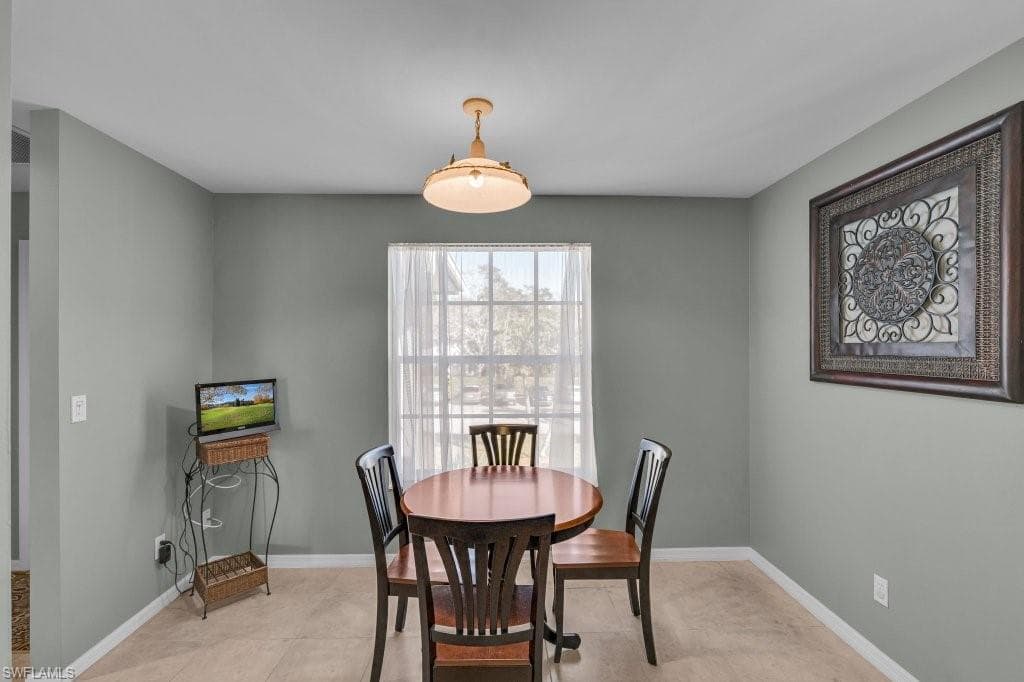 8251 Grand Palm DR # 3, ESTERO FL 33967-19