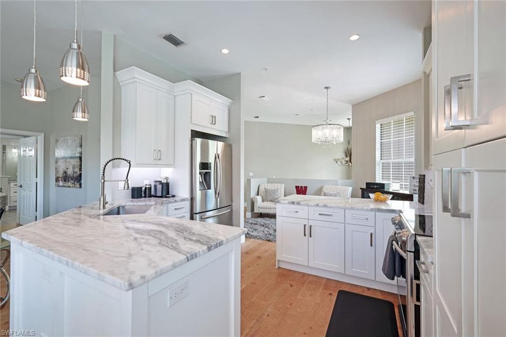 898 Egrets RUN # 201, NAPLES FL 34108-6