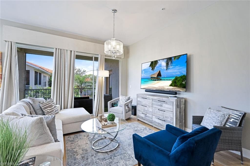 898 Egrets RUN # 201, NAPLES FL 34108-3