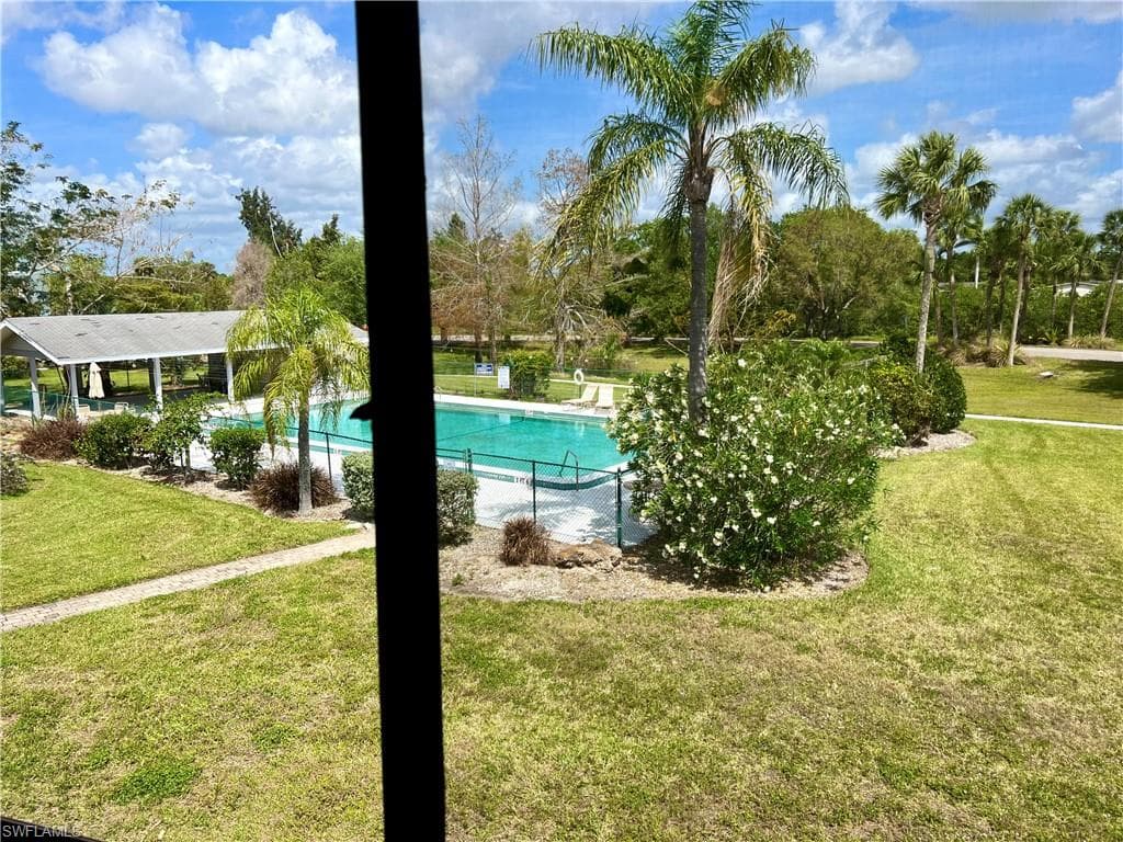 1055 Palm AVE # 222, NORTH FORT MYERS FL 33903-11