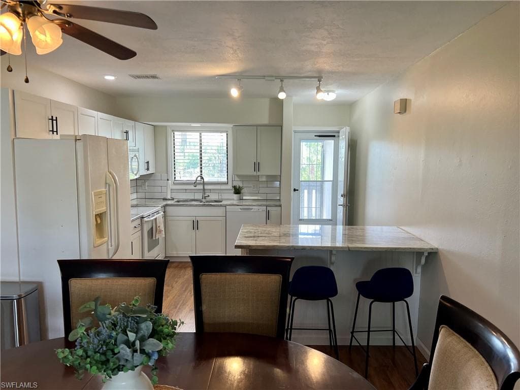 1055 Palm AVE # 222, NORTH FORT MYERS FL 33903-4