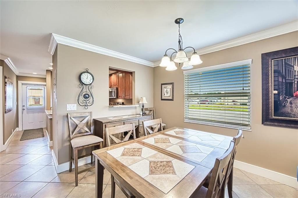 120 Gledhill CT, FORT MYERS FL 33919-5