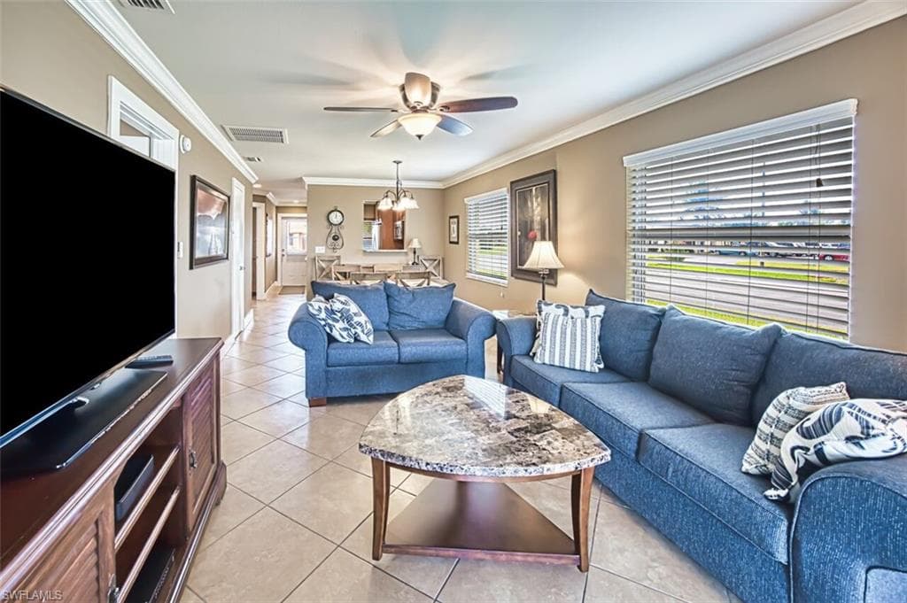 120 Gledhill CT, FORT MYERS FL 33919-9