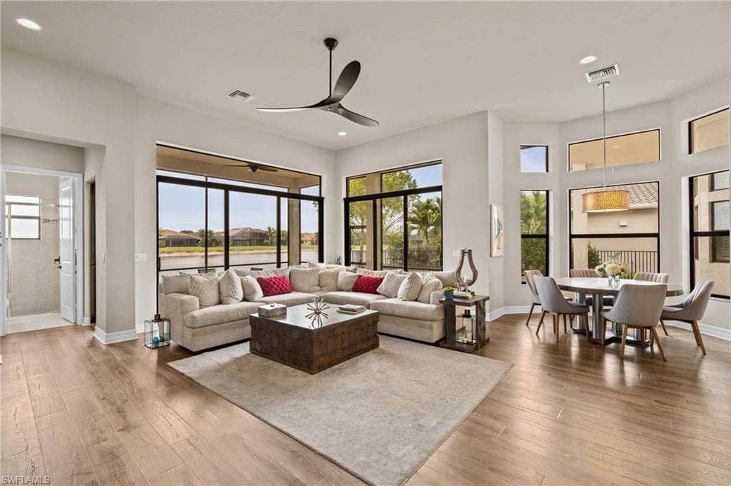 4644 Azalea DR, NAPLES FL 34119-11