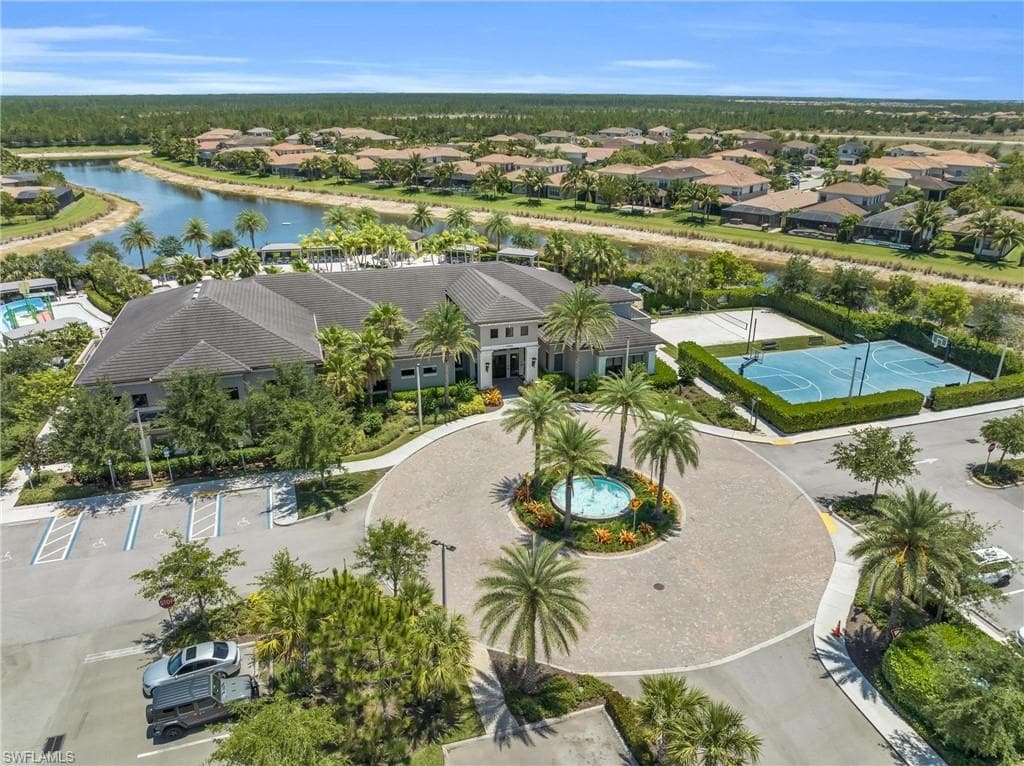 4644 Azalea DR, NAPLES FL 34119-34