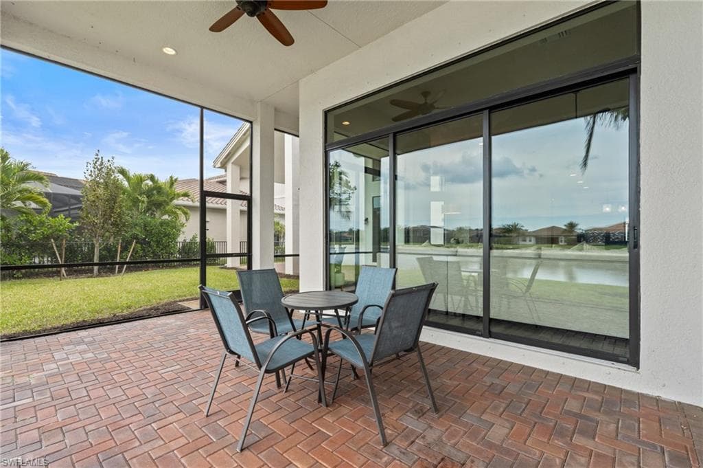 4644 Azalea DR, NAPLES FL 34119-30