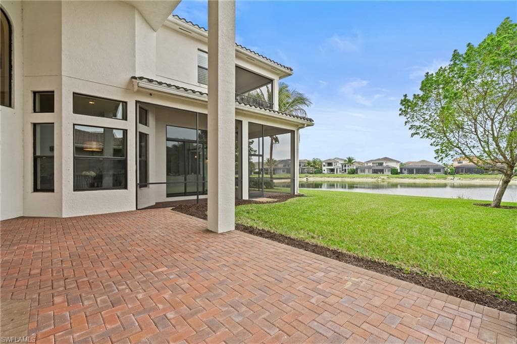 4644 Azalea DR, NAPLES FL 34119-31