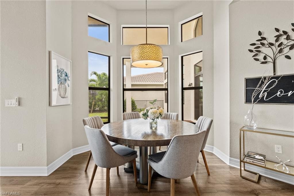 4644 Azalea DR, NAPLES FL 34119-13