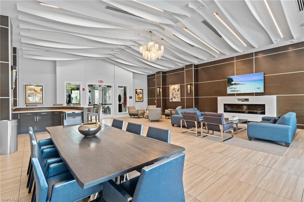 4644 Azalea DR, NAPLES FL 34119-35