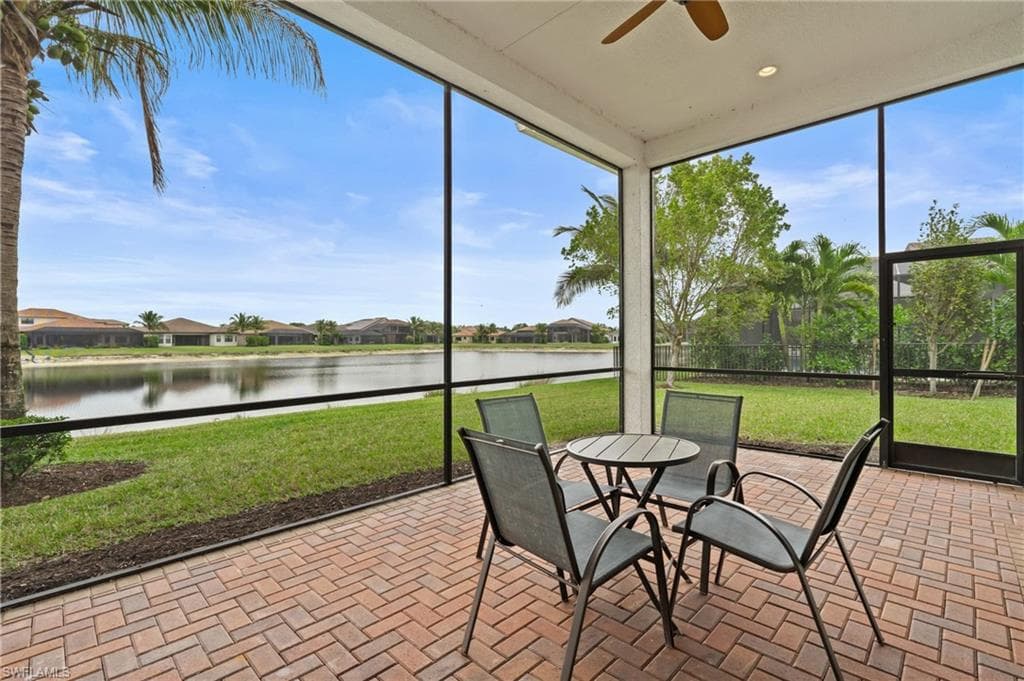 4644 Azalea DR, NAPLES FL 34119-29