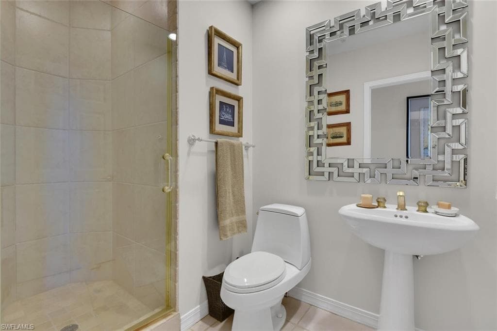 425 Dockside DR # 1, NAPLES FL 34110-26