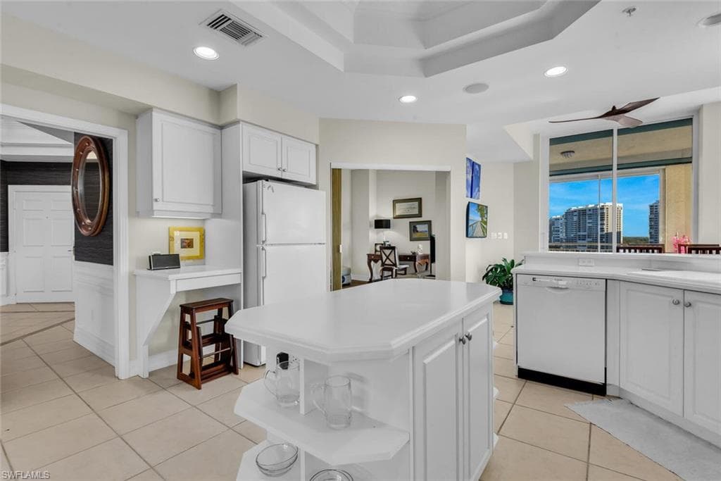 425 Dockside DR # 1, NAPLES FL 34110-11