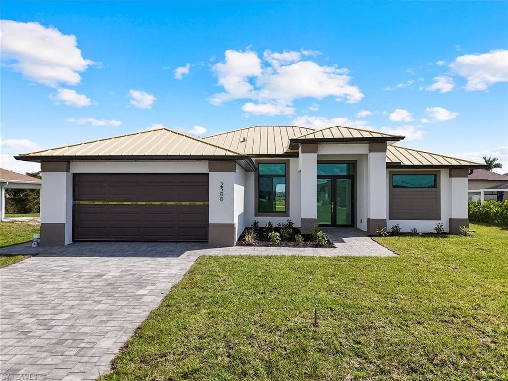2500 NW 7th ST-1
