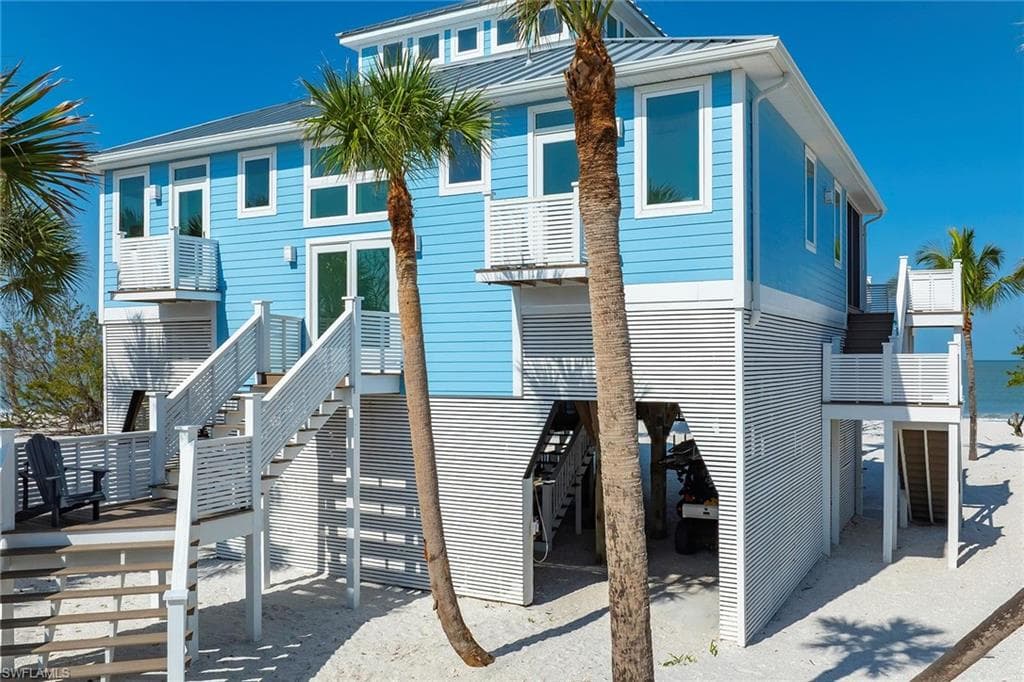 11687 Keewaydin, NAPLES FL 34113-29