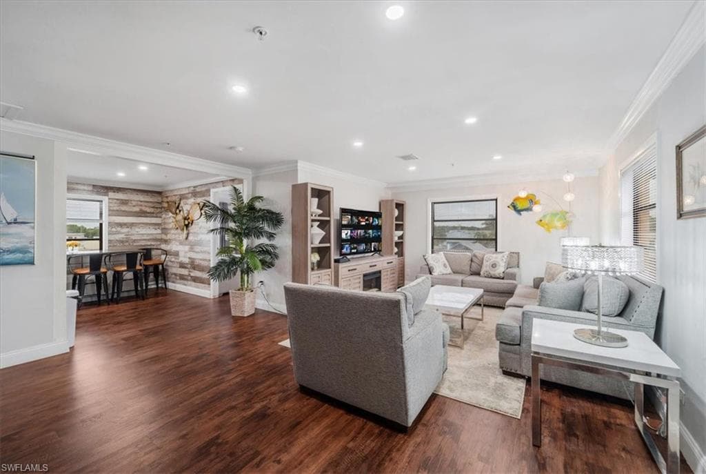 875 Copeland AVE S, EVERGLADES CITY FL 34139-21