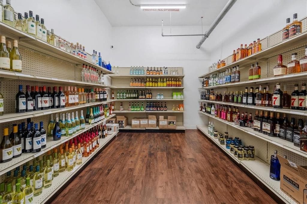 875 Copeland AVE S, EVERGLADES CITY FL 34139-10