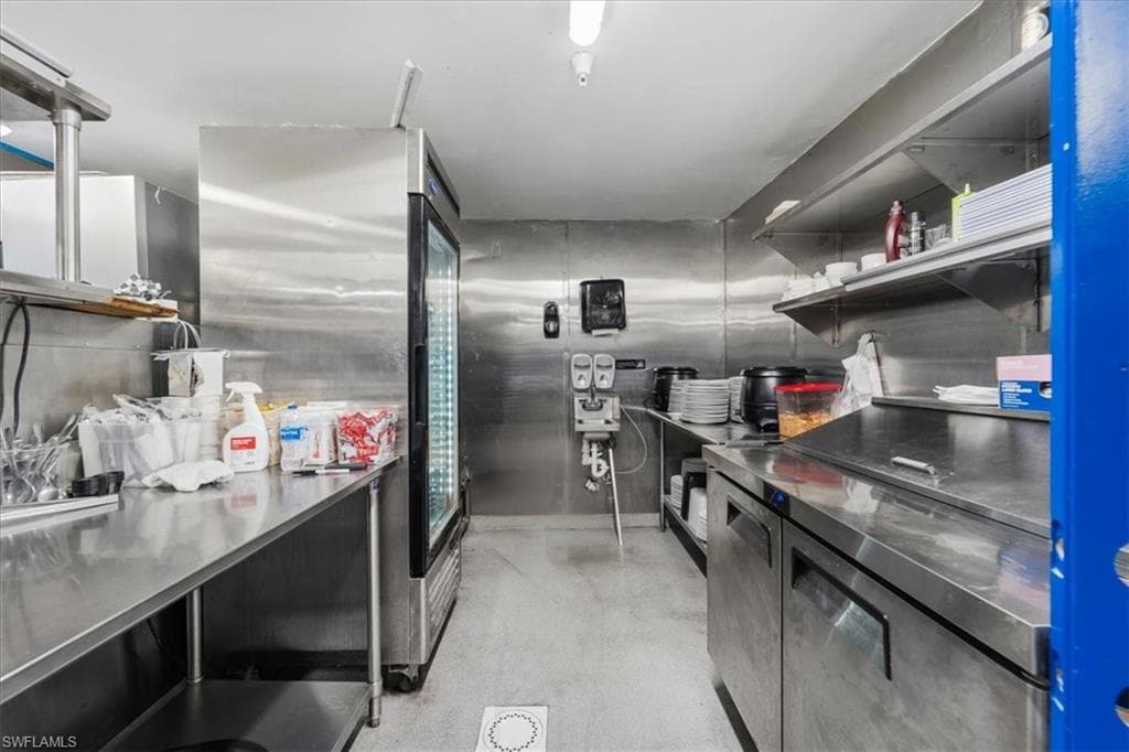 875 Copeland AVE S, EVERGLADES CITY FL 34139-34