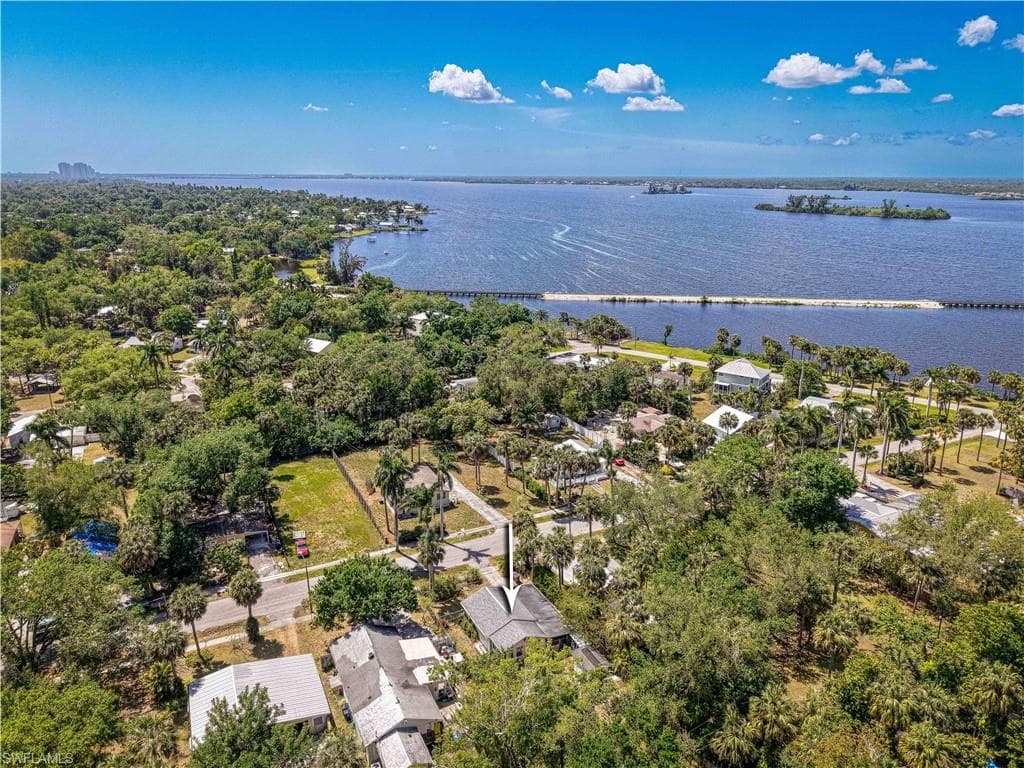 219 Granada BLVD, FORT MYERS FL 33905-4