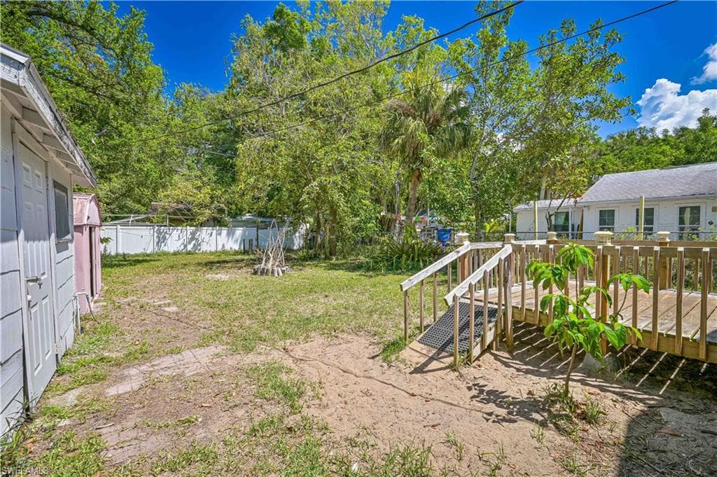 219 Granada BLVD, FORT MYERS FL 33905-8