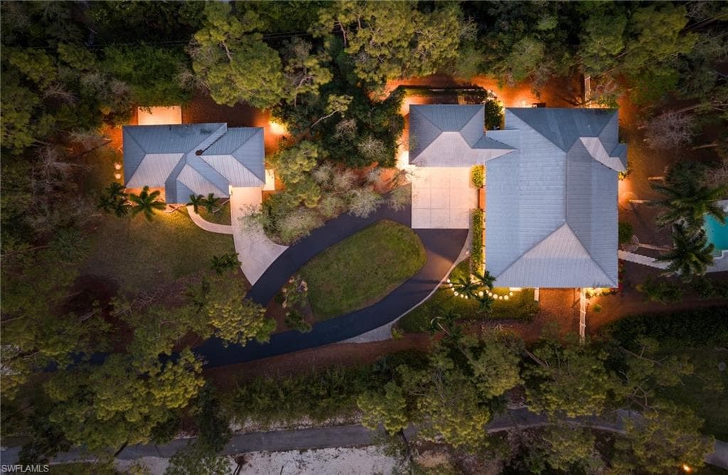 5660 English Oaks LN, NAPLES FL 34119-1