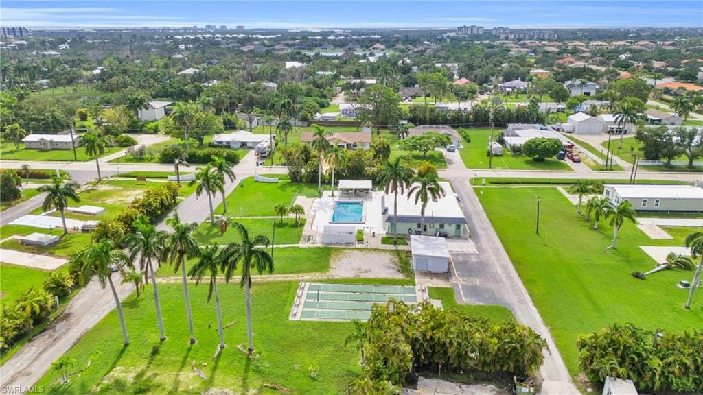 99 Oak LN, FORT MYERS FL 33908-6