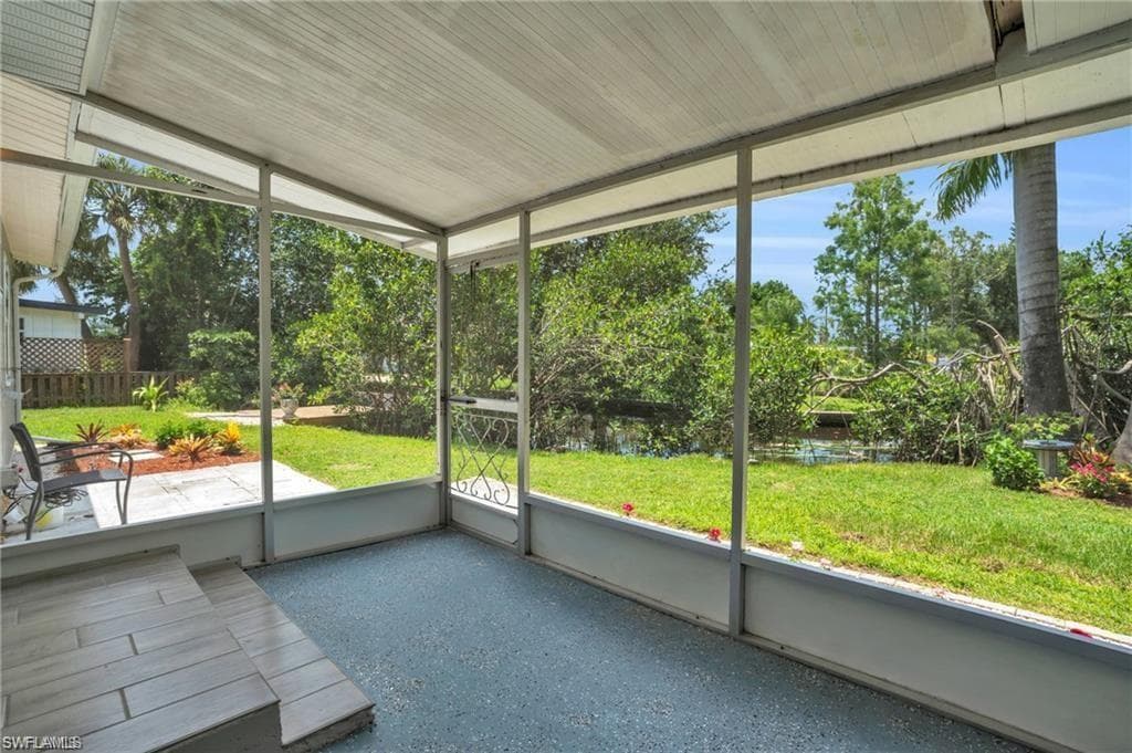 135 Standish CIR, NORTH FORT MYERS FL 33903-11