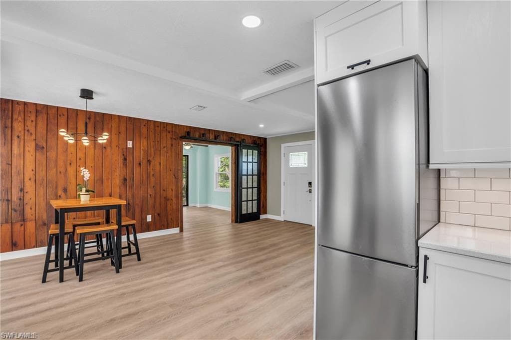 135 Standish CIR, NORTH FORT MYERS FL 33903-19