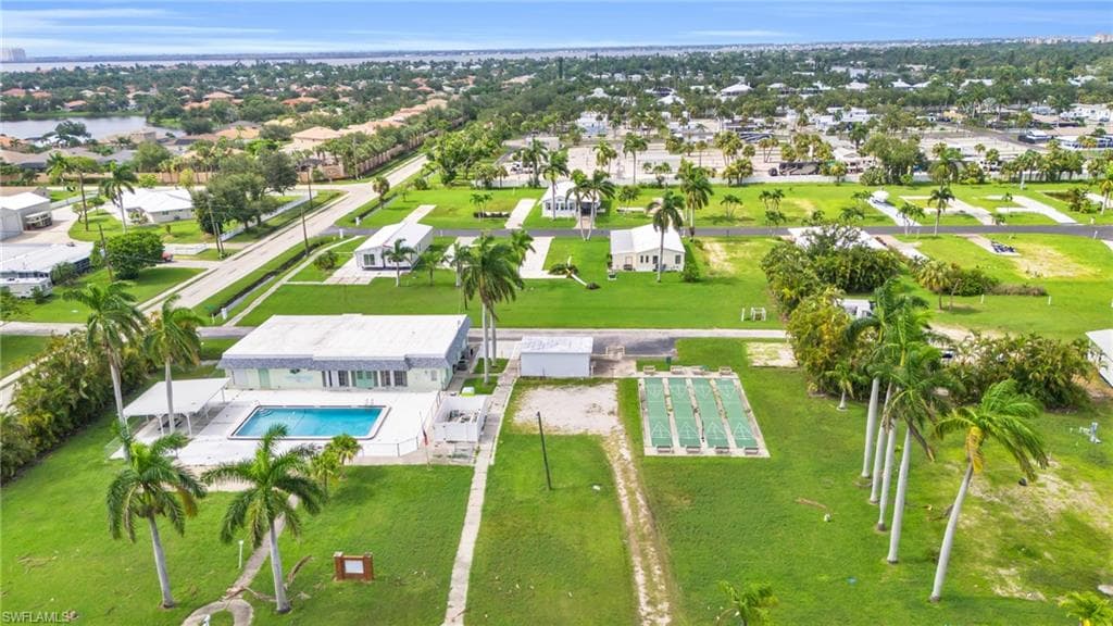 94 Sycamore LN, FORT MYERS FL 33908-5